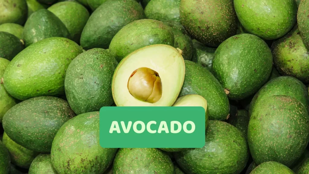 Fresh avocado slices on a wooden board, highlighting their liver-boosting nutrients like healthy fats, antioxidants, and fiber.